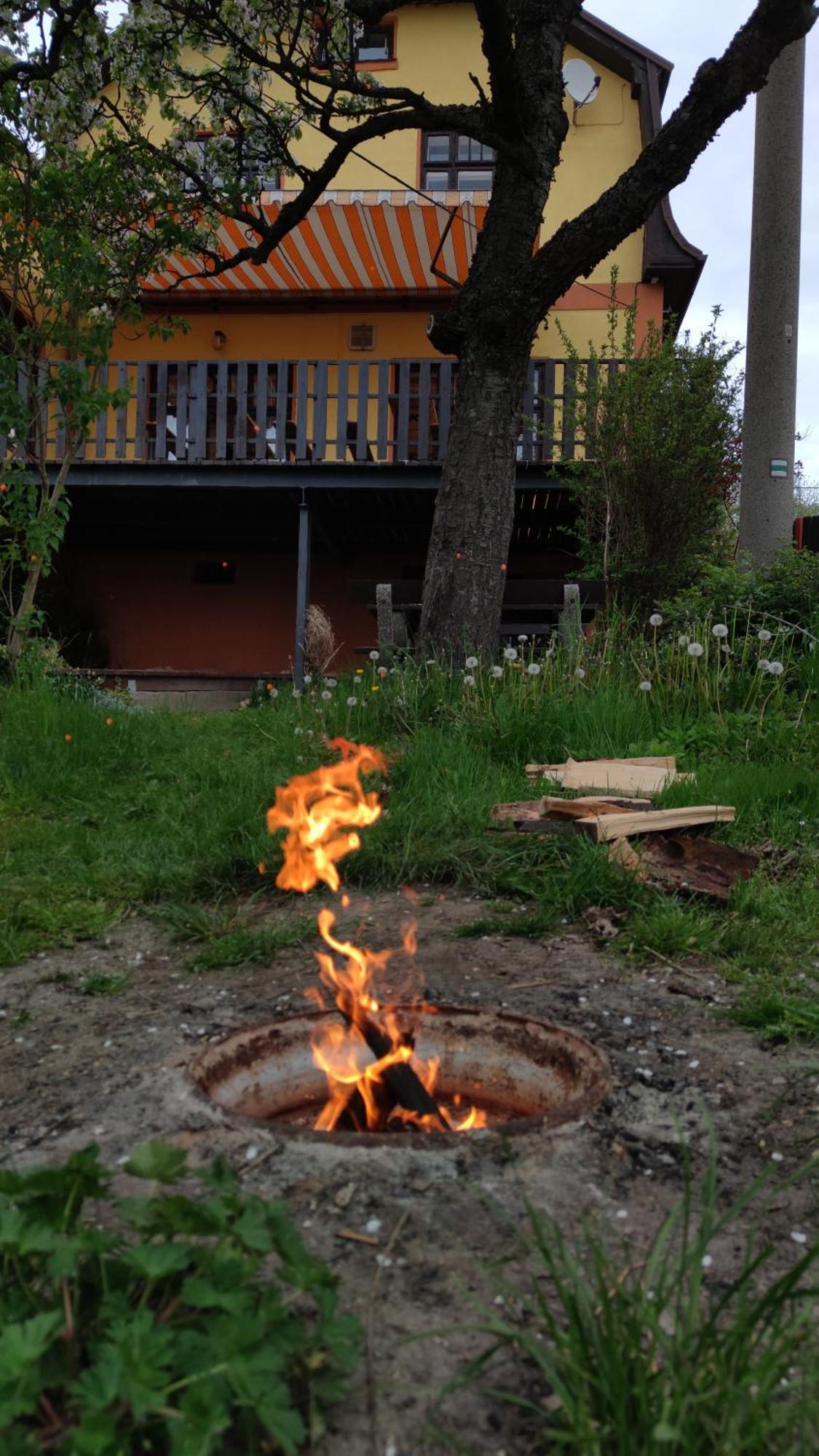 Penzion Hodky Svetla pod Jestedem Exteriér fotografie